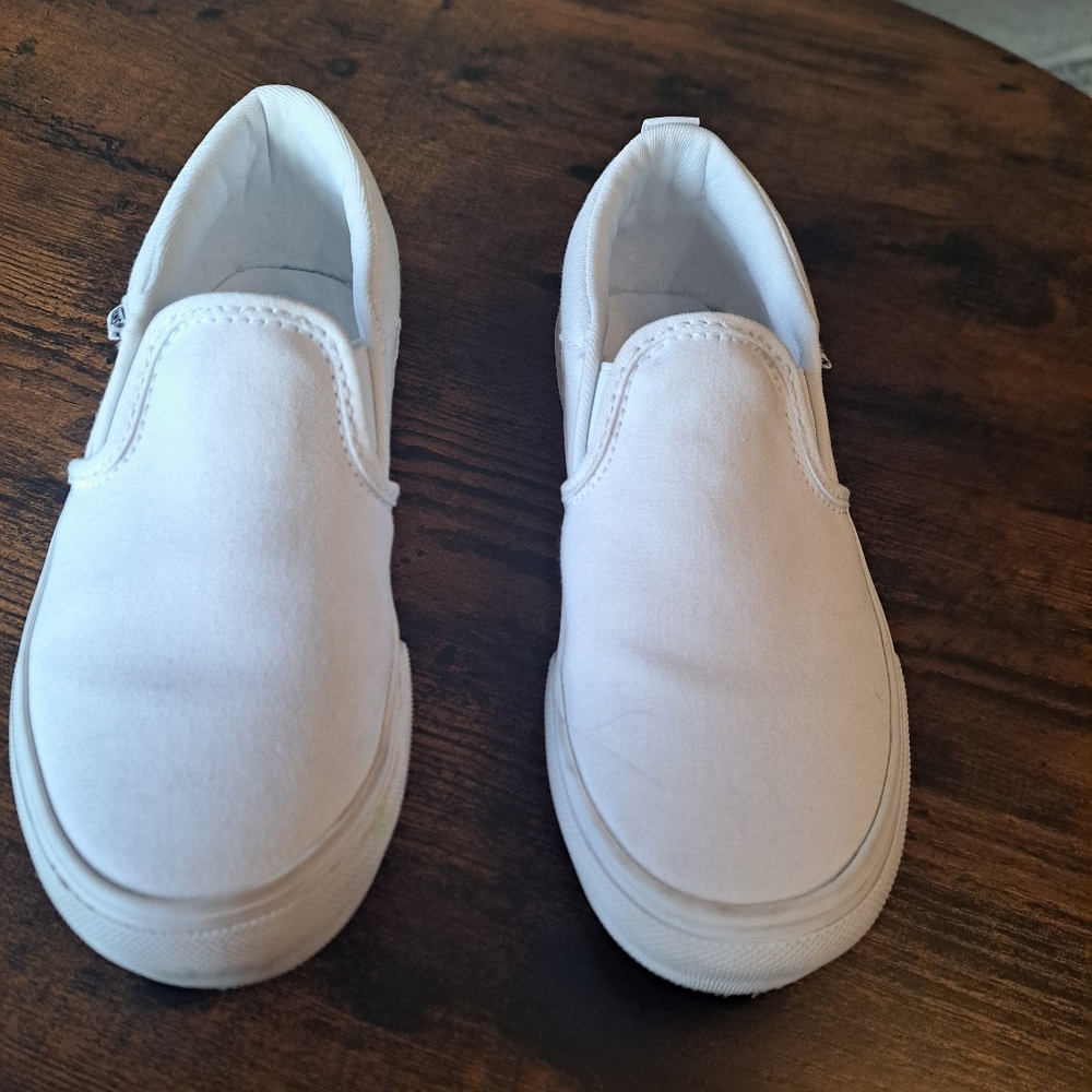 Vans - Picture 6 of 6